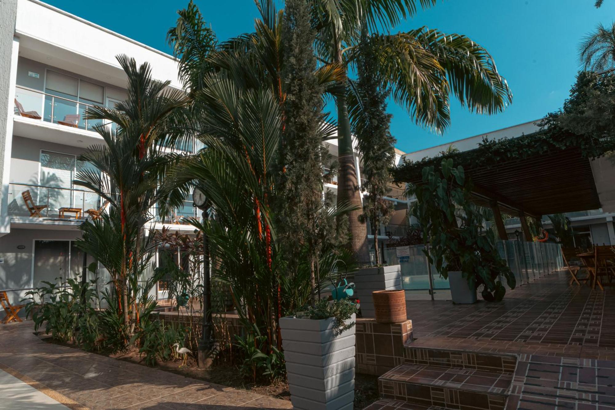 Hotel El Aeropuerto San José del Guaviare Esterno foto